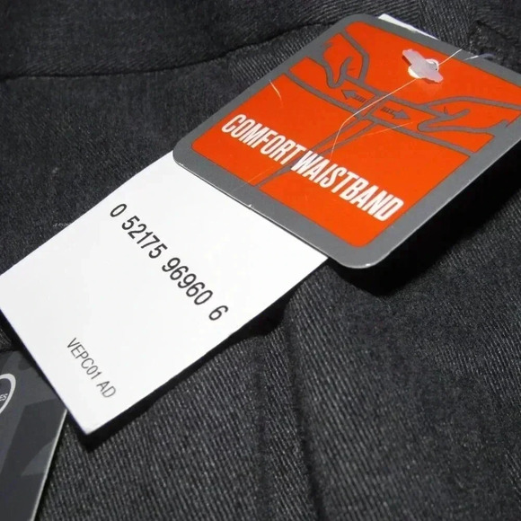 NWT DOCKERS Relaxed Fit Comfort Khaki Flat Front Comfort Waistband Pants Size 42 - Picture 7 of 9